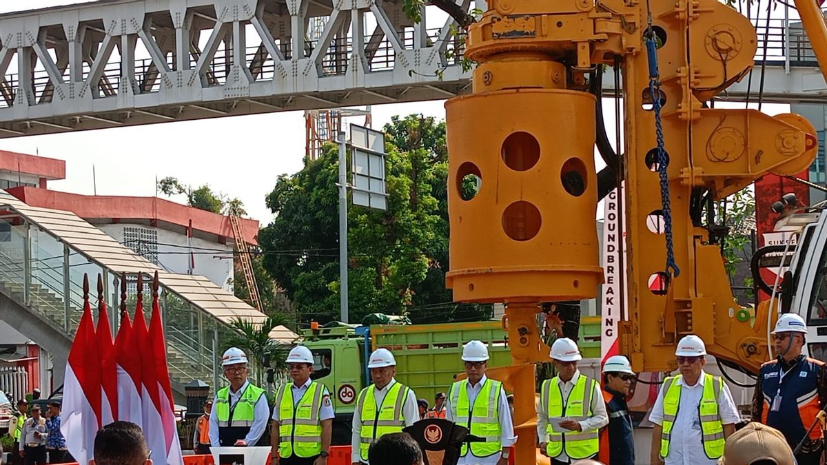 Construction Of The Velodrome-Manggarai LRT, Jakpro Make Sure There Are No Road Closures