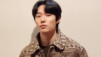 Breaking Up, Han So Hee And Ryu Jun Yeol Cancel Production Of Delusion
