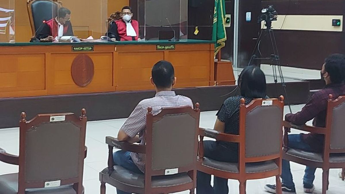 The Accused Of Beating Grandpa Wiyanto Halim Accused Of Thief To Death In East Jakarta Begins Trial