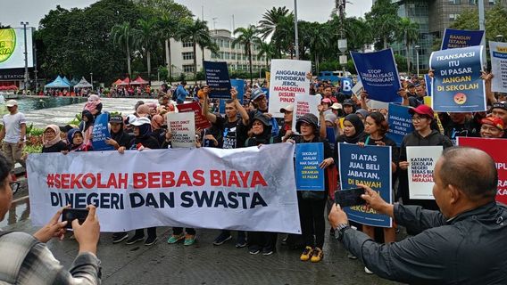 Wacana Sekolah Swasta Gratis di Jakarta, Semoga Bukan Kebijakan Populis