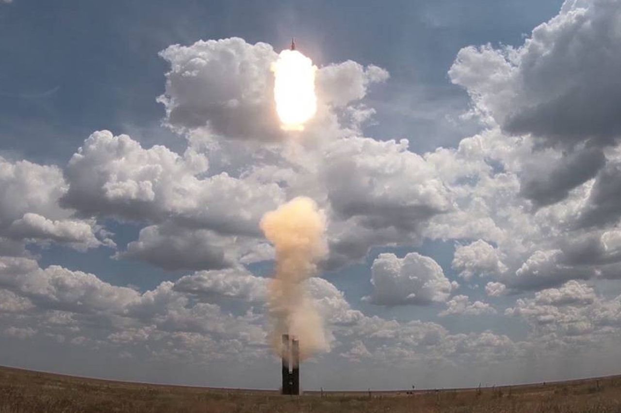 ロシアの兵役に入り始め ロシアのs 500ミサイルは超音速ミサイルに弾道を打つことができる