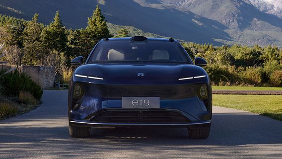 Challenge Mercedes Benz And BMW Dominations, Nio Launches ET9 Luxury Sedan