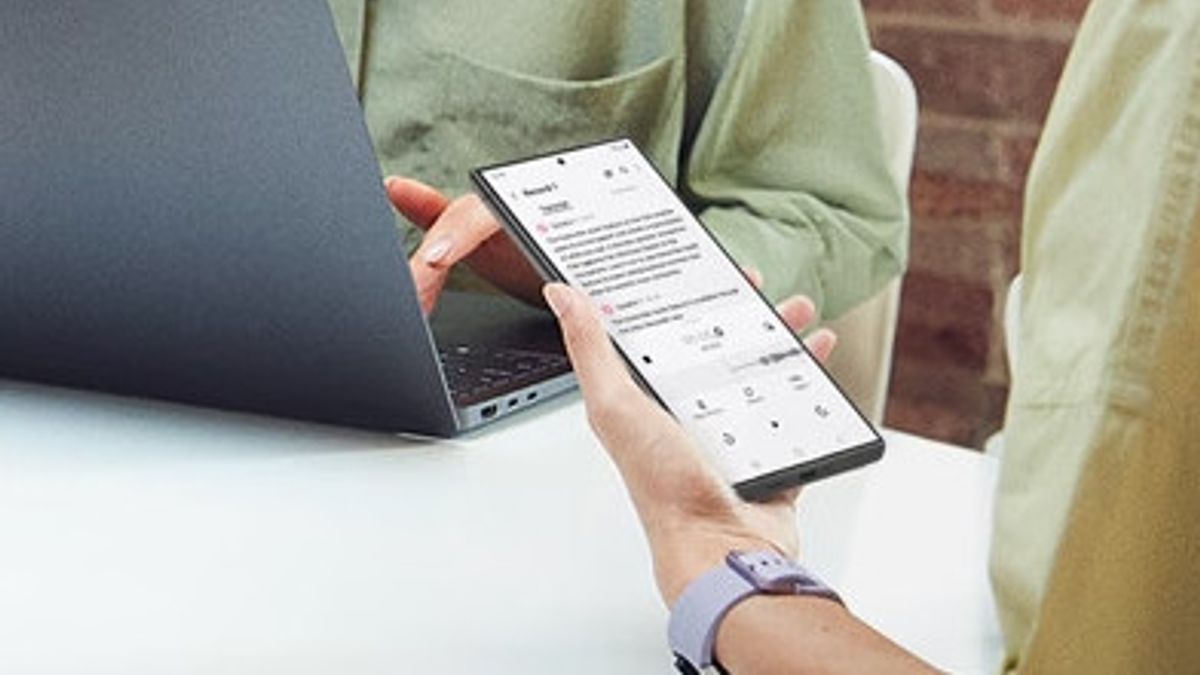 Here's How To Use The Transcribe Assist AI Feature On The Samsung Galaxy Phone