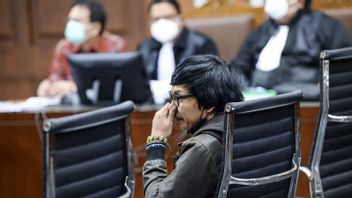 法官警告审判证人Azis Shamsuddin要诚实：不要让今天你不回家