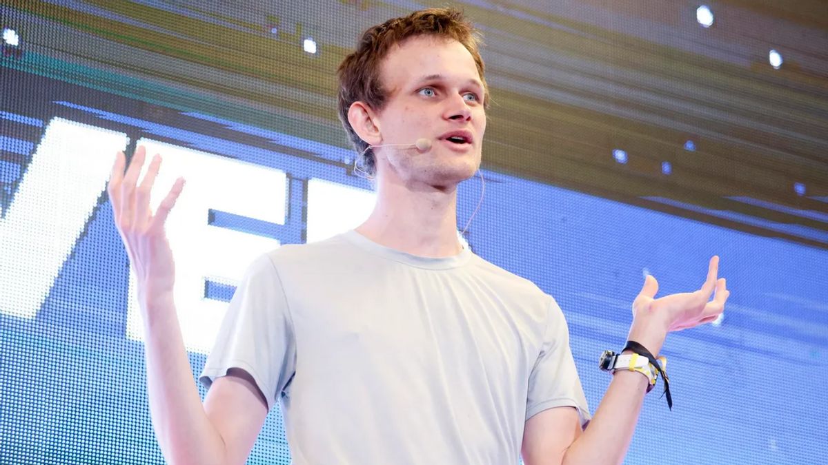 Vitalik Buterin Sells Memecoin Worth IDR 34 Billion For Charity Donations