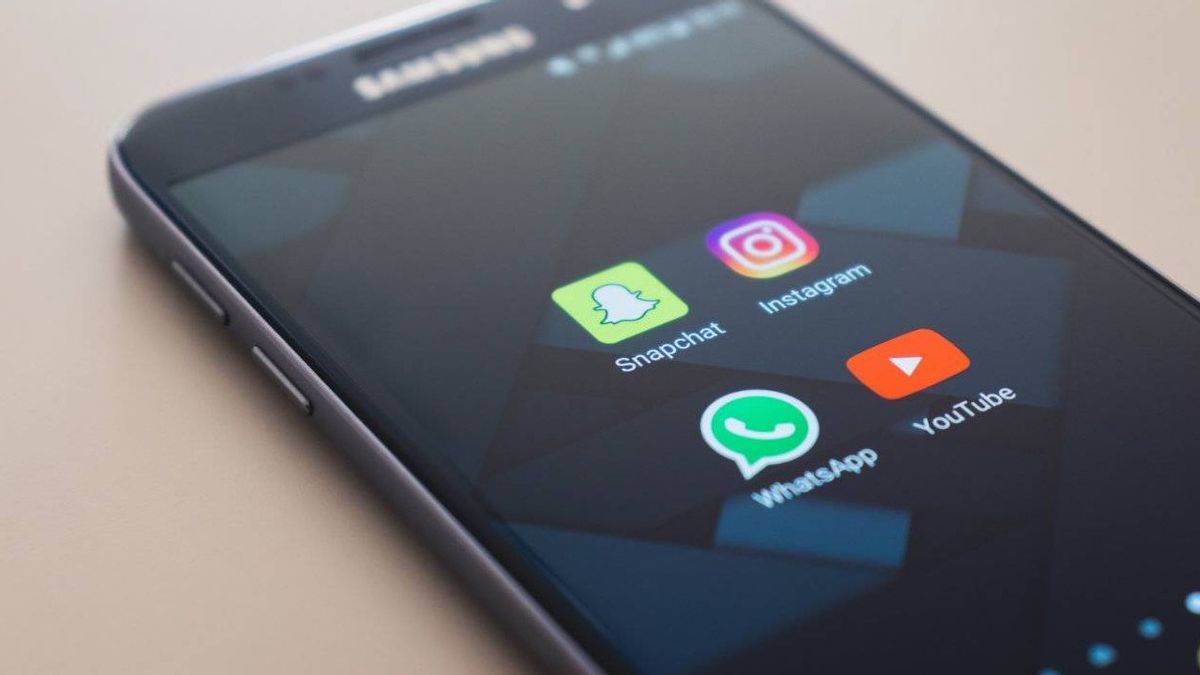 Update WhatsApp ke Versi Terbaru Supaya Data Pengguna Lebih Aman dengan Cara Ini