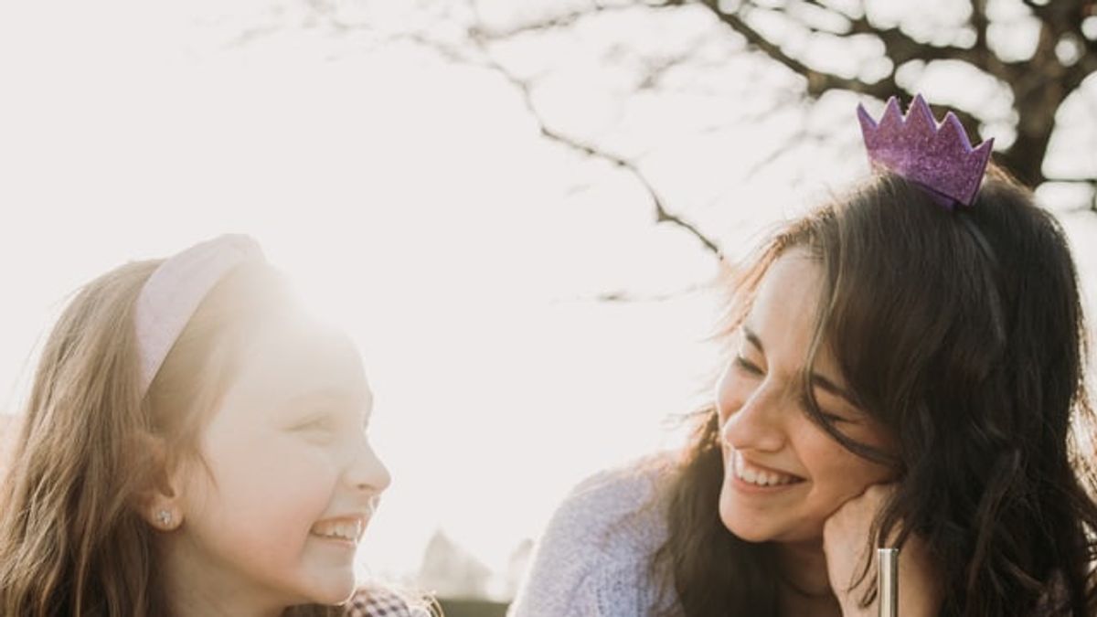 Inilah 6 Pelajaran yang Bisa Dipetik Anak Perempuan dari Seorang Ibu 