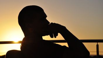 社会变革的阻碍因素：确定社会变革过程中的障碍