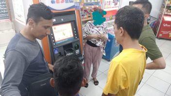 帕苏特里 ATM奖励的肇事者在阿尔法玛特被受害者抓获