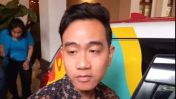 Pascapenetapan Wapres Terpilih, Gibran Berkantor 2 Jam di Balkot Surakarta
