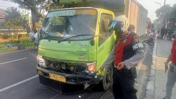 南ジャカルタ警察、レンテン・アグンで7台のオートバイにぶつかったトラックの運転手をチェック