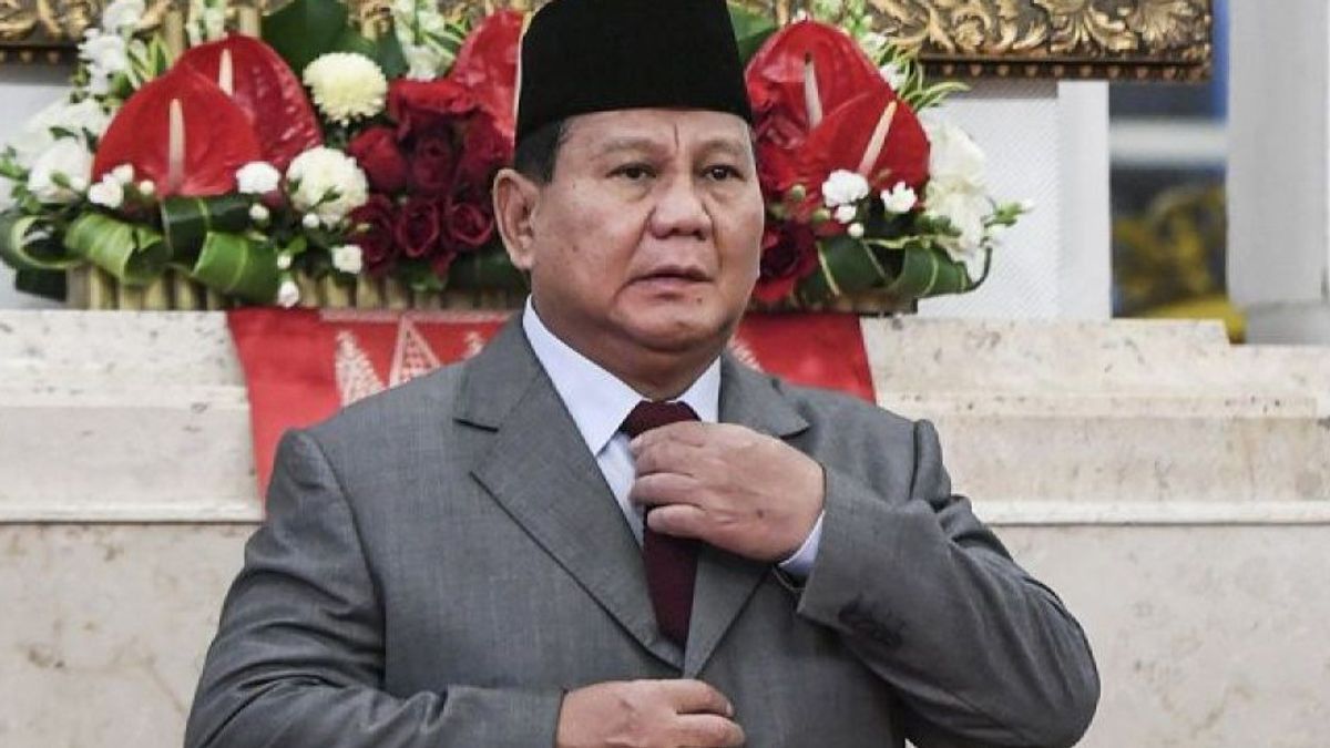 Prabowo a clôturé son discours national par trois fois "indépendamment!"