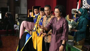 Sri Mulyani Gives Debt Relief For 254 Students Who Are In Arrears Of Tuition Fees