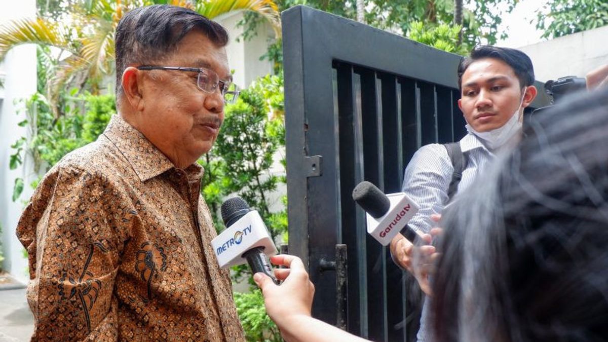 SBY Had Time To Meet JK Before Meeting Jokowi At The Bogor Palace