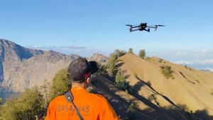 Thermal Drones Help Search For Missing Russian Citizens After Climbing Illegal Mount Rinjani NTB