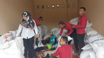 100 Ton Beras Cadangan Lombok Timur Habis Terpakai Demi Genjot Vaksinasi Warga