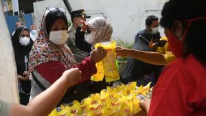 Pemberian BLT Minyak Goreng Tak Bisa Dipukul Rata, Pengamat: Disparitas Harga di Jawa dan Luar Jawa Terlalu Lebar