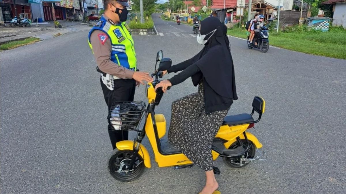 Bans Wara-wiri Electric Bikes On Jalan Raya Mukomuko, Police Will Letter Sub-district Heads To Village Heads