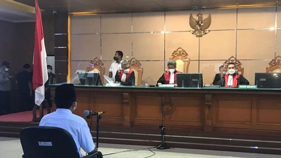 Judges Decide That Herry Wirawan's Victim Restitution Fee To Be Charged To The PPPA Ministry Not The Defendant