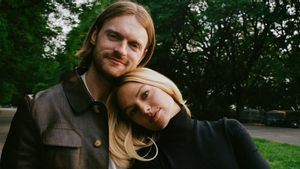 The Favors, Project Musik Finneas dan Ashe Bersiap Rilis Album Debut