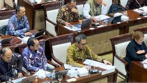 Wadirut KAI Pastikan Gangguan Jalur Longsor di Bandung Sudah Teratasi