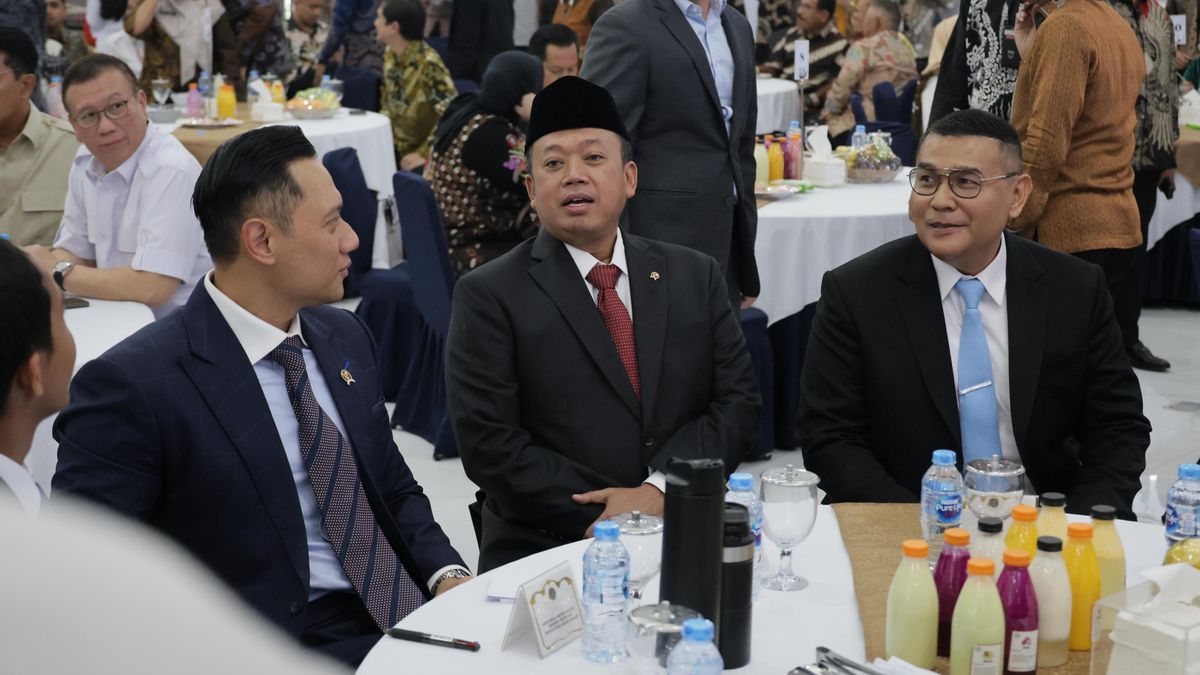 Le ministre Nusron Wahid se souvient de la charité de la mère de feu Ani Yudhoyono lors de l’événement de Seryeab