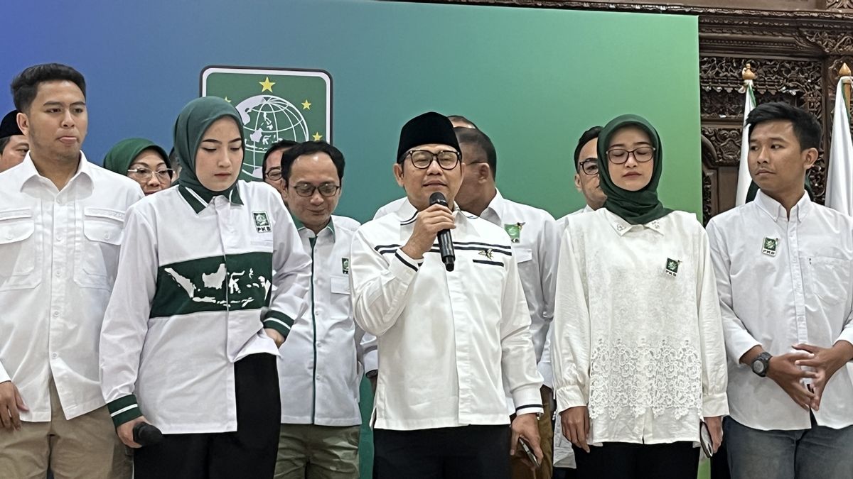 Cak Imin Tunjuk Gen Z 23 Tahun Ais Shafiyah Asfar Jadi Ketua Harian PKB