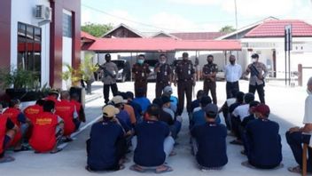 Le Procureur De Natuna Exécute 23 Personnes Reconnues Coupables De Pêche Illégale Pour Des Navires Vietnamiens