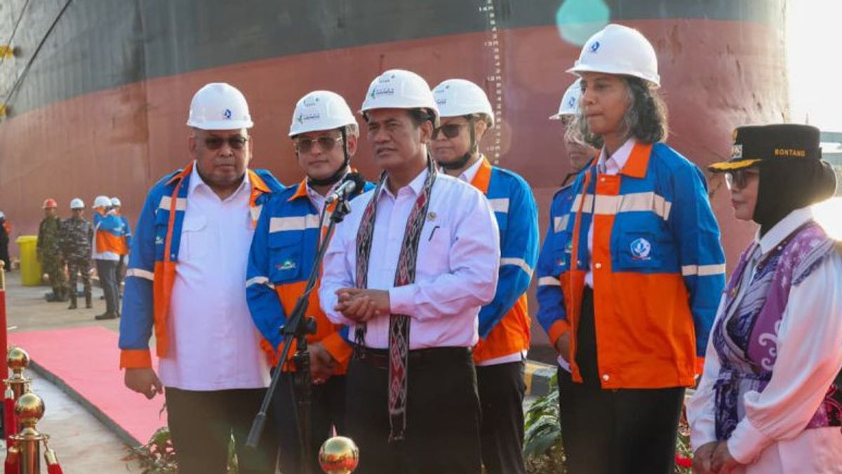 Amran Sulaiman Says RI Fertilizer Passes Australia, National Price Drops 20 Percent