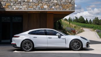 Porsche Longgarde une cible pour les véhicules électriques, en se concentrant sur les besoins du marché