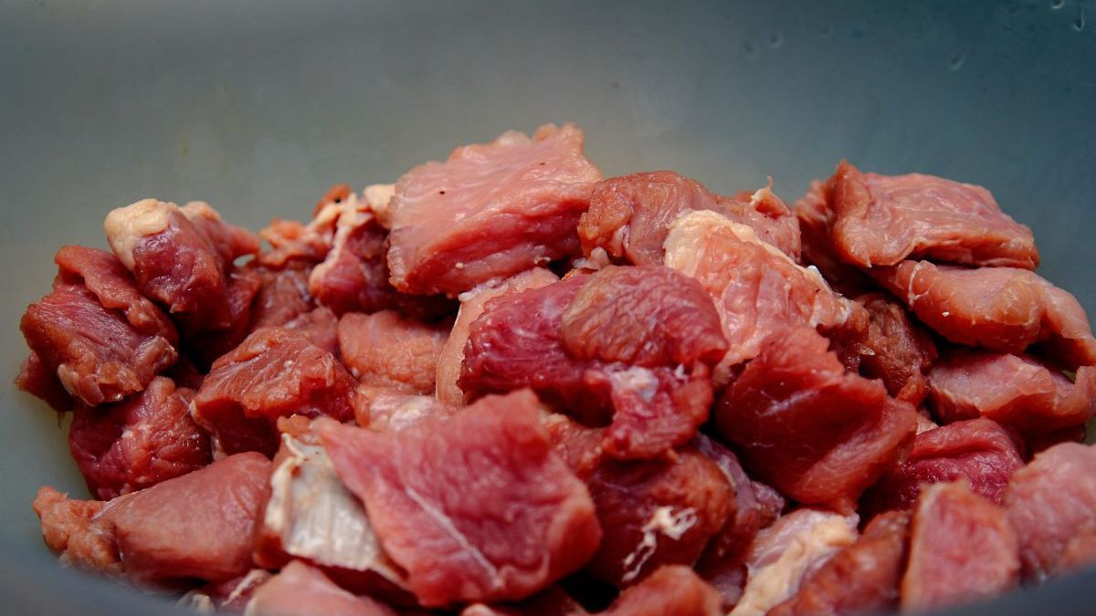 Do Goat Meat For Sate Need To Be Washed Or Not? Here's The Answer And Some Of The Medical Reasons