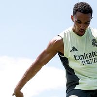 Real Madrid Berharap Alexander-Arnold dan Huijsen Memberi Dampak Instan