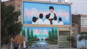 Upacara Penghormatan Terakhir Pemimpin Tertinggi Iran Ayatollah Ali Khamenei Ditunda