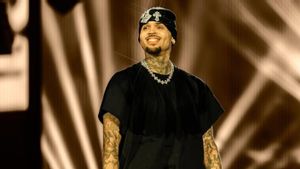 Chris Brown Hadapi Gugatan Hukum Atas Lagu <i>Monalisa</i> dan <i>Sensational</i>