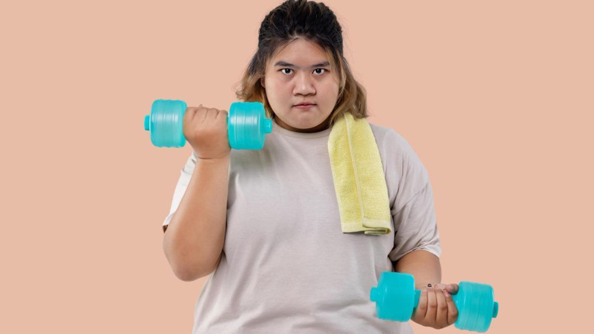 6 Effective and Easy to Practice Ways to Slim Down Your Arms