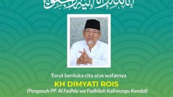 Kiai Dimyati Rois Passes Away