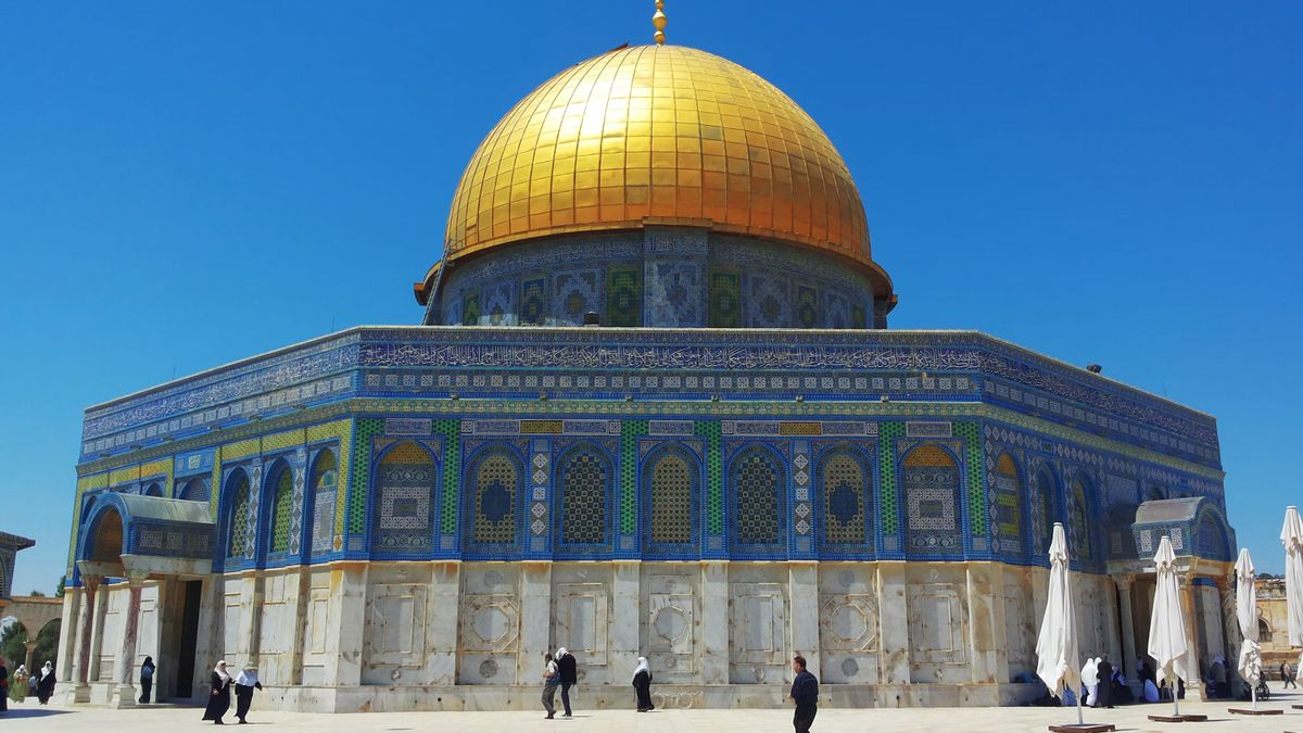 Le imam de la mosquée Al Aqsa à Jérusalem sécurisé par l'armée israélienne