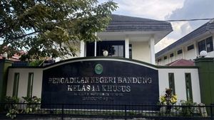 جاكرتا - لم يحضر محامي شرطة جاوة الغربية الإقليمية ، وتم تأجيل جلسة الاستماع السابقة للمحاكمة ل Pegi Setiawan