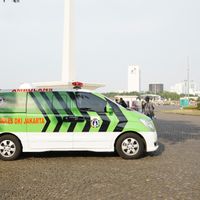 Viral Mobil Halangi Ambulans, Polisi Tegaskan Pengendara Bisa Kena Pidana