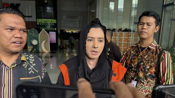 ファディア・アラフィク、汚職調達でINTimeセナヤンシティでロレックスを購入した疑い