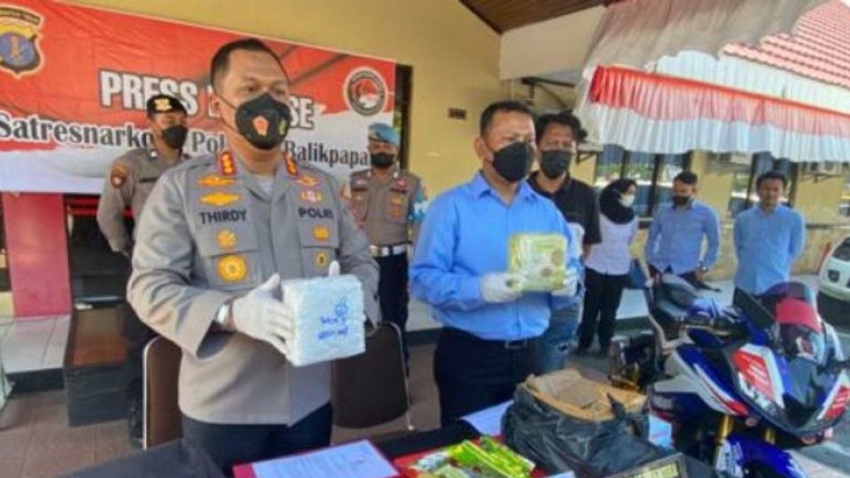 Police Thwart The Circulation Of 4 Kg Of Crystal Methamphetamine In East Kalimantan