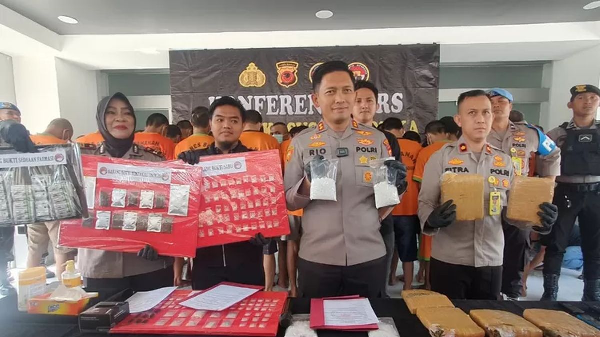 32 Pengedar Narkoba Diamankan Polres Bogor, Barang Bukti Setengah Kilogram Sabu