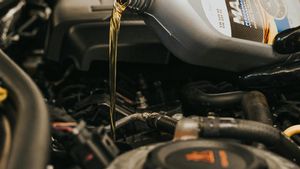 Don't Just Pour It! These Are 5 Risks If You Fill Too Much Machine Oil