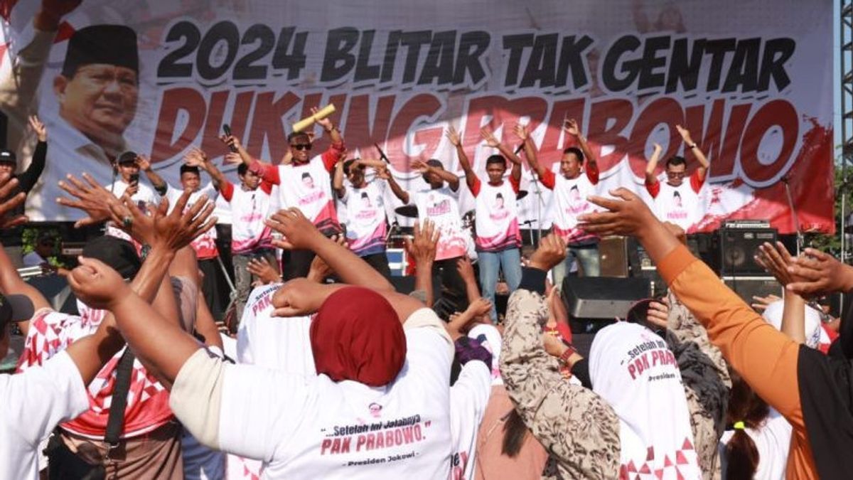 Khofifah Volunteers Give Support To Prabowo In The 2024 Presidential Election