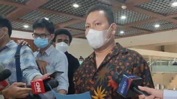 ‘Serang’ Luhut Soal Penundaan Pemilu, Politikus PDIP Masinton Pasaribu Dilaporkan ke MKD DPR