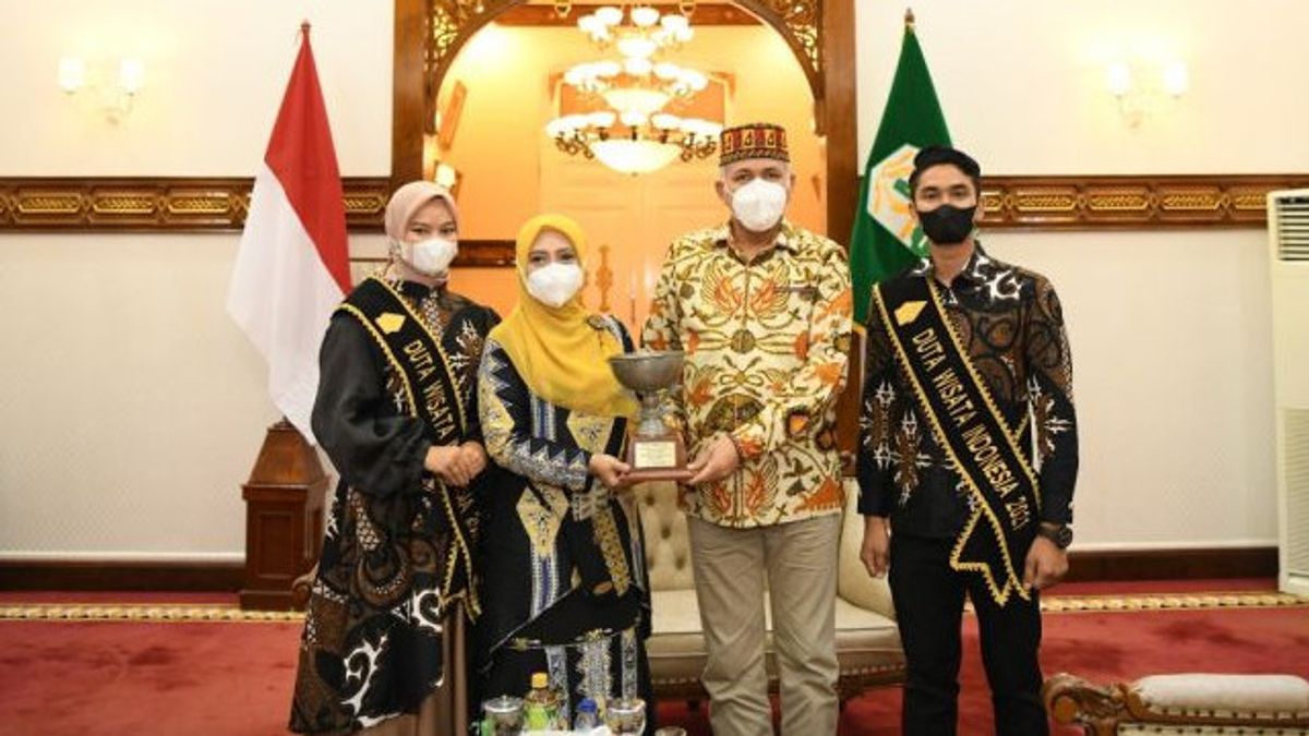 Janji Gubernur Aceh Nova Iriansyah untuk Agam Inong Aceh, Bakal Berikan Beasiswa