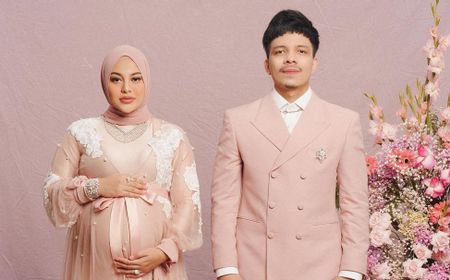 Ayah Atta Halilintar Minta Aurel Lahiran Normal Agar Punya Banyak Anak , Warganet Protes: Dikira Kucing Apa?