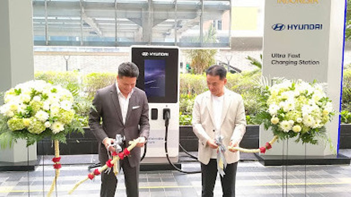 Hyundai Launches Ultra-Fast Charging With Great Capacity At Plaza Indonesia