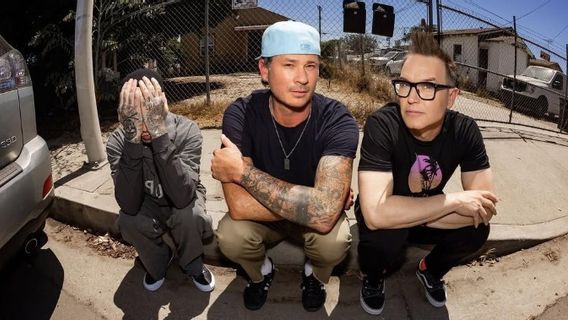 インクルード インクルードアイコンアルバム、Blink 182のEnema Of The State、プレミアムオーディオphileフォーマットで再リリース