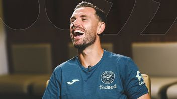 乔丹·亨德森在离开阿贾克斯后加盟布伦特福德